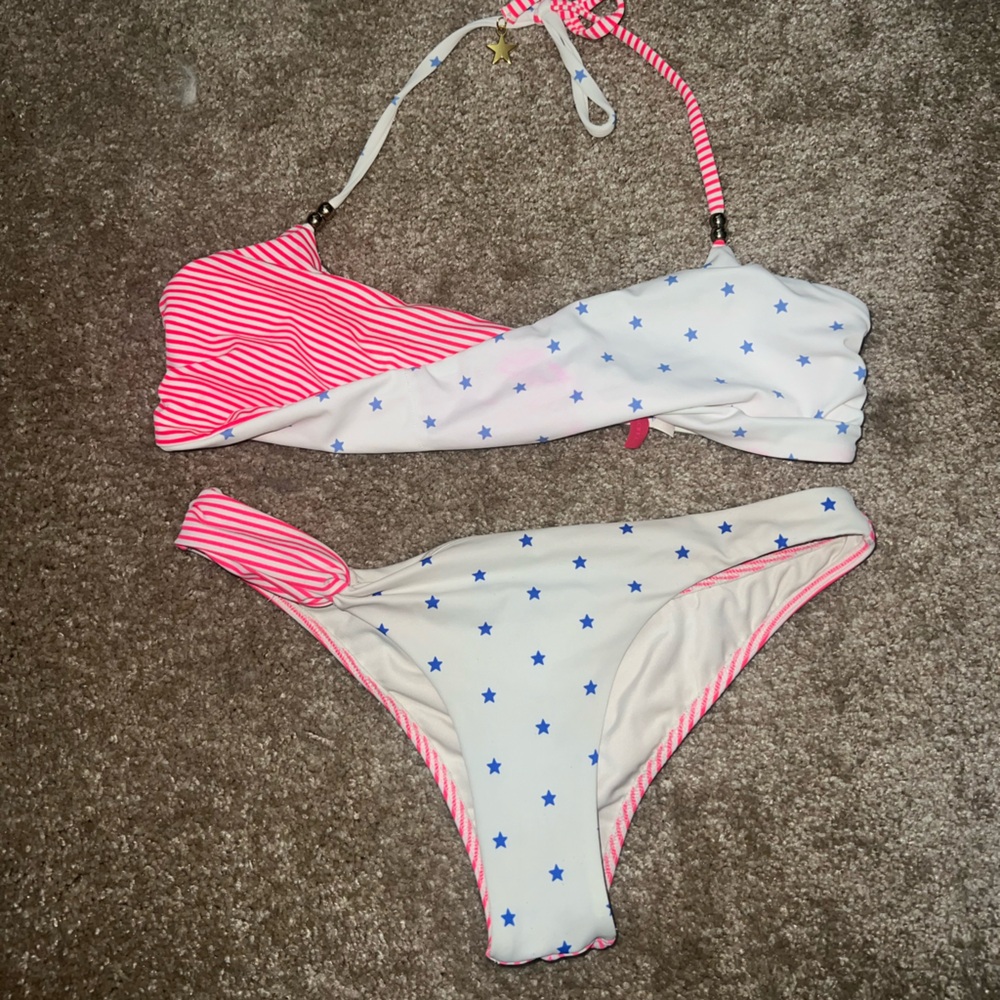 VS bikini